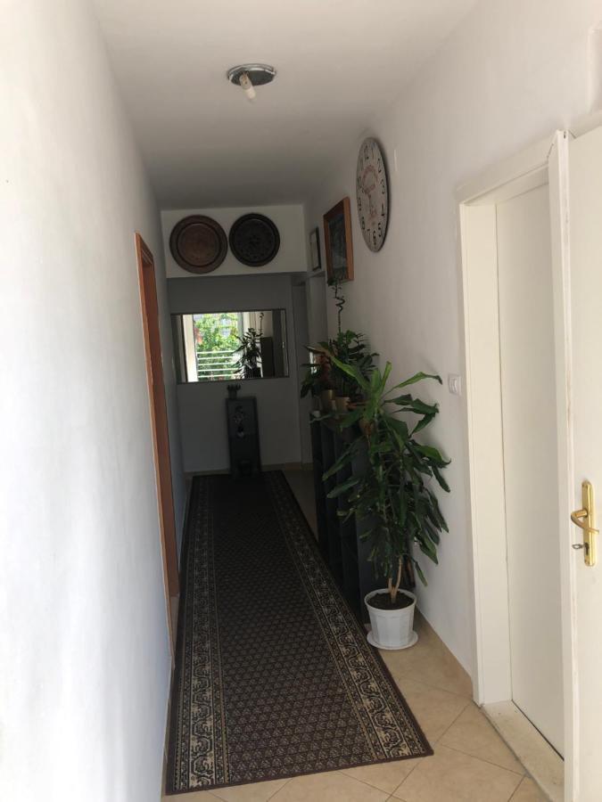 King's Landing Esma' House Apartment
